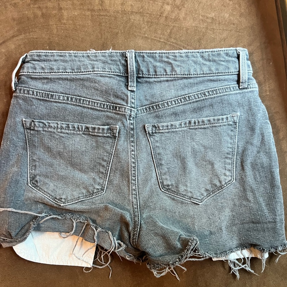 Old Navy High Rise cut off shorts Black